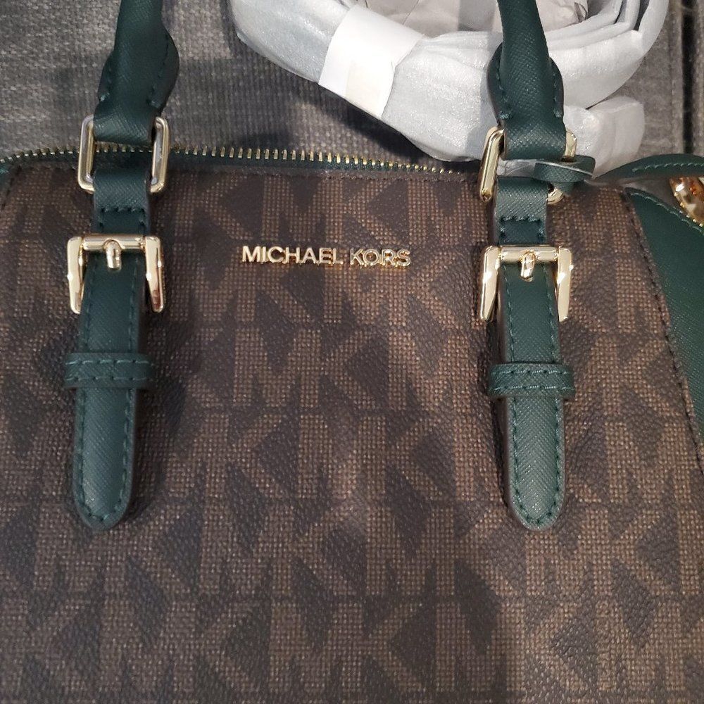Michael Kors Women's Green Medium CIARA Messenger Top Zip Satchel Crossb… - Picture 12 of 16
